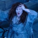 Christine Goerke in title role of Richard Strauss Elektra at Lyric Opera Chicago 2012 credit Robert Kusel