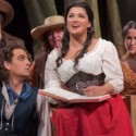 Matthew Polenzani and Anna Netrebko in L'Elisir d'Amore at Metropolitan Opera credit Ken Howard