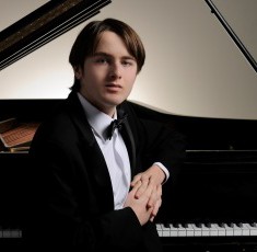 Daniil Trifonov photo by Vadim Shults