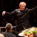 Conductor Osmo Vänskä salutes Chicago Symphony musicians at his last performance on the CSO 2013 Asia tour, photo by Todd Rosenberg