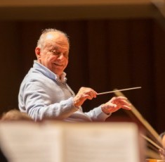 Lorin Maazel joins the Chicago Symphony Asia 2013 tour in Hong Kong and everyone feels comfortable with the music they are making - credit Todd Rosenberg