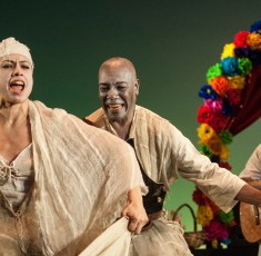 Sandra Delgado and Carlos Cruz in Pedro Paramo at Goodman Theatre credit Liz Lauren