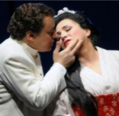 Stefano Secco, Patricia Racette, Madam Butterfly at Lyric Opera Chicago Jan. 2014 (c. Dan Rest)