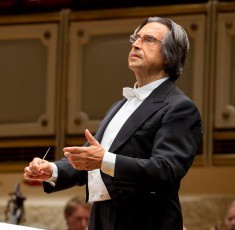 Riccardo Muti conducts Beethoven